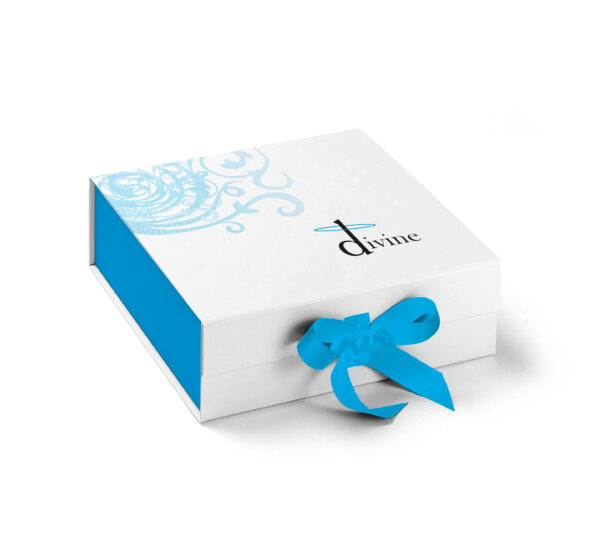 Large Luxury Gift Box - Image 3