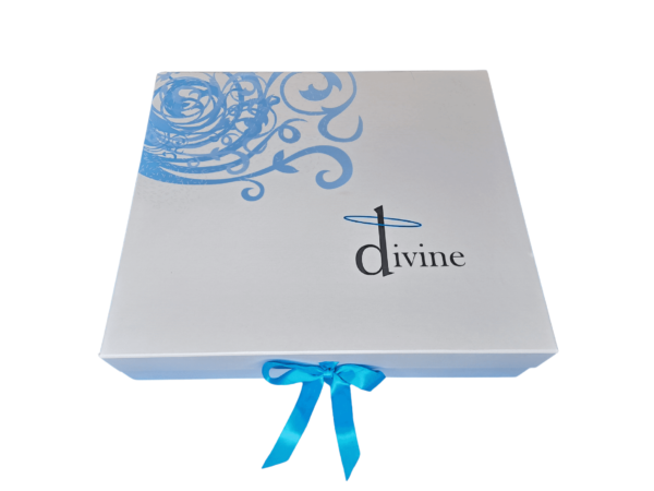 Large Luxury Gift Box - Image 5