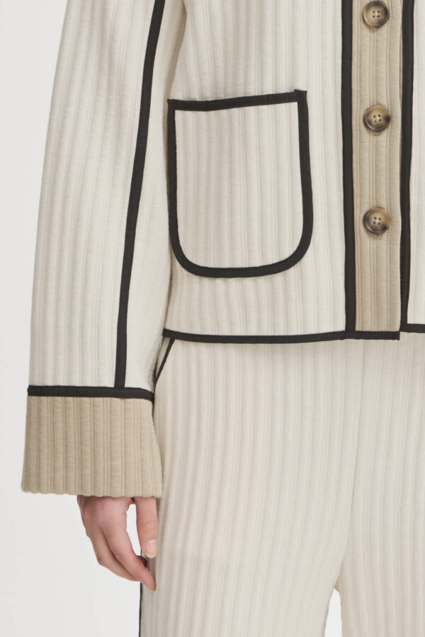 Kate Quilted Jacket Cream - Image 5